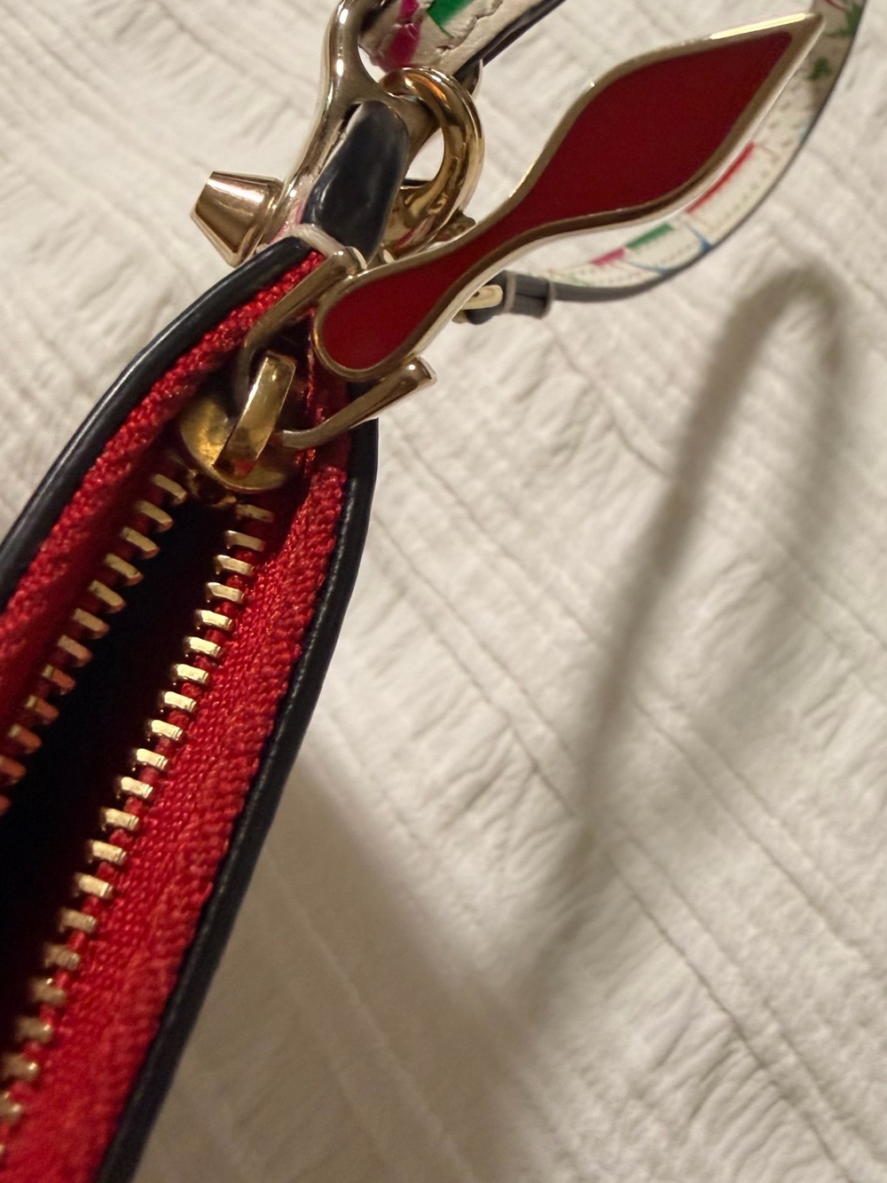 Christian Louboutin Multicolor Logo Print White Pouch - Picture 4 of 7